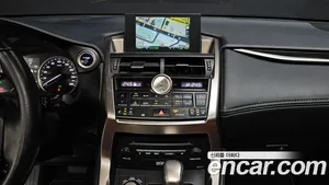 Lexus NX, 2016 — миниатюра 14