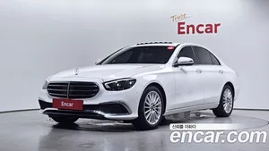 Mercedes-Benz E-Class, 2023 — миниатюра 1