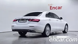 Mercedes-Benz E-Class, 2023 — миниатюра 2