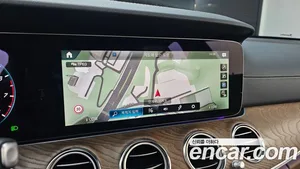 Mercedes-Benz E-Class, 2023 — миниатюра 20