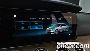 Mercedes-Benz E-Class, 2023 — миниатюра 22
