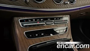 Mercedes-Benz E-Class, 2023 — миниатюра 25