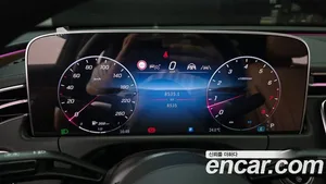 Mercedes-Benz E-Class, 2025 — миниатюра 8