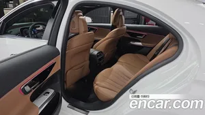 Mercedes-Benz E-Class, 2025 — миниатюра 11