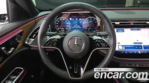 Mercedes-Benz E-Class, 2025 — миниатюра 13