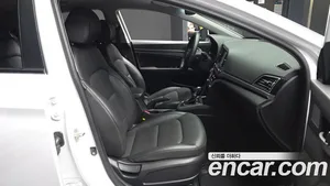 Hyundai Avante, 2017 — миниатюра 11