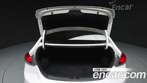 Hyundai Avante, 2017 — миниатюра 20