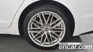Genesis G70, 2019 — миниатюра 7