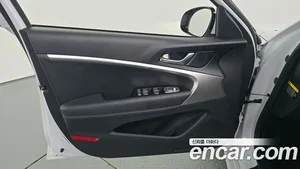 Genesis G70, 2019 — миниатюра 14