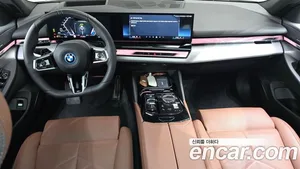BMW 5-Series, 2025 — миниатюра 9