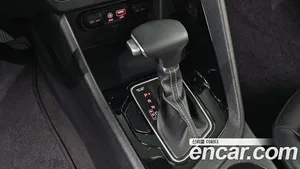 Kia Niro, 2017 — миниатюра 12