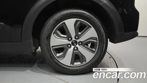 Kia Niro, 2017 — миниатюра 7