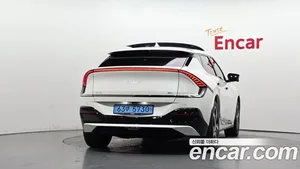 Kia EV6, 2023 — миниатюра 4