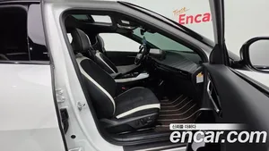 Kia EV6, 2023 — миниатюра 13
