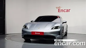 Porsche Taycan, 2025 — миниатюра 3