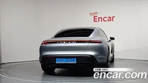 Porsche Taycan, 2025 — миниатюра 4