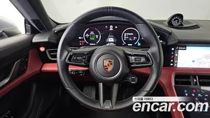 Porsche Taycan, 2025 — миниатюра 13