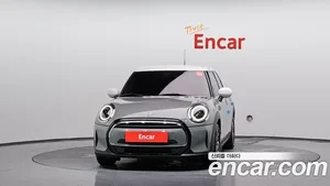 Mini Cooper, 2022 — миниатюра 3