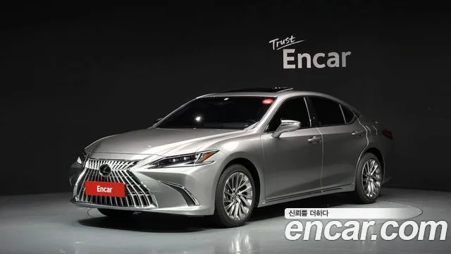 Lexus ES, 2025 — фото автомобиля из Кореи