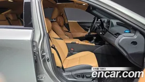 Lexus ES, 2025 — миниатюра 16