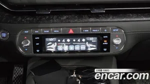 Genesis G90, 2025 — миниатюра 27