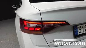 Volkswagen Jetta, 2024 — миниатюра 9