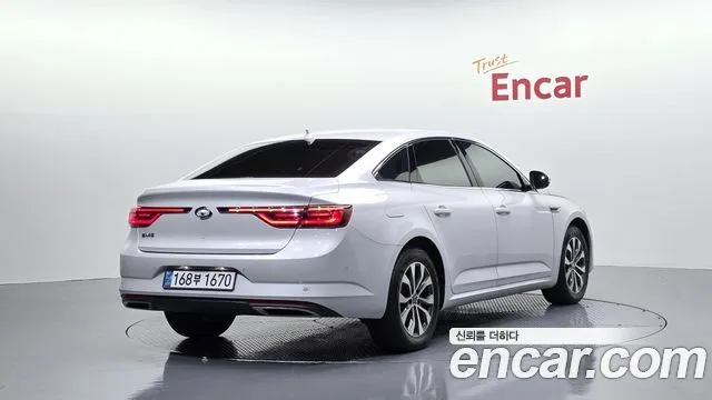 Renault SM6, 2025 — фото автомобиля из Кореи