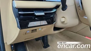 Genesis G80, 2025 — миниатюра 24