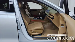 Genesis G80, 2025 — миниатюра 15