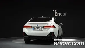 BMW 5-Series, 2025 — миниатюра 3