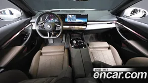 BMW 5-Series, 2025 — миниатюра 9