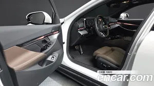BMW 5-Series, 2025 — миниатюра 12