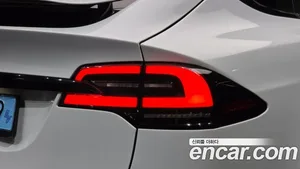 Tesla Model X, 2023 — миниатюра 9