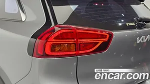 Kia Niro, 2021 — миниатюра 8