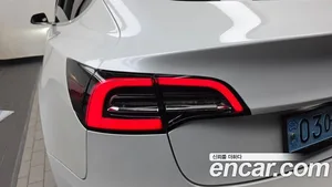 Tesla Model 3, 2020 — миниатюра 9
