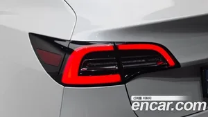 Tesla Model 3, 2021 — миниатюра 9