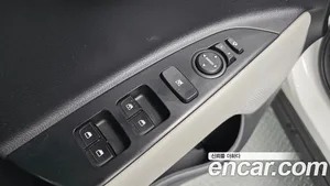 Kia Stonic, 2018 — миниатюра 34