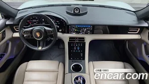 Porsche Taycan, 2023 — миниатюра 7