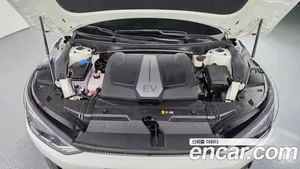 Kia EV6, 2024 — миниатюра 6