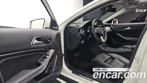 Mercedes-Benz GLA-Class, 2017 — миниатюра 10