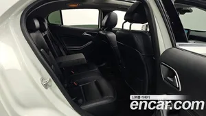Mercedes-Benz GLA-Class, 2017 — миниатюра 11