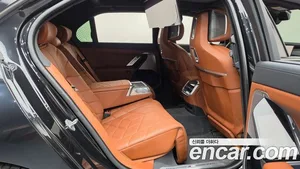 BMW i7, 2024 — миниатюра 11