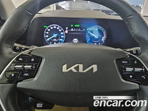 Kia Niro, 2023 — миниатюра 8