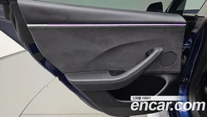Tesla Model 3, 2024 — миниатюра 15