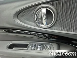 Mini Clubman, 2021 — миниатюра 18