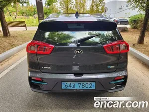 Kia Niro, 2020 — миниатюра 5