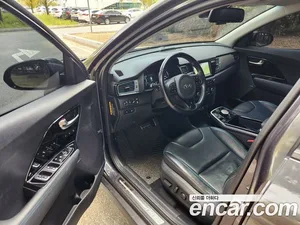 Kia Niro, 2020 — миниатюра 11