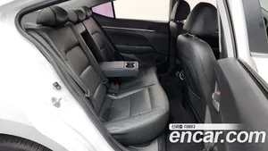 Hyundai Avante, 2016 — миниатюра 12