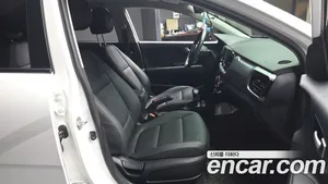 Kia Stonic, 2018 — миниатюра 17
