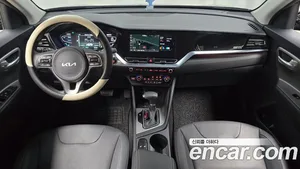Kia Niro, 2021 — миниатюра 10